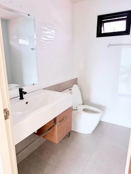 undefined, Chon Buri (Pattaya), Bang Phra, Si Racha, Chon Buri (Pattaya), 3 Bedrooms, 204 sqm, Single Detached House For Sale, by Tanawan Surichai, 500285907 - DDproperty.com
