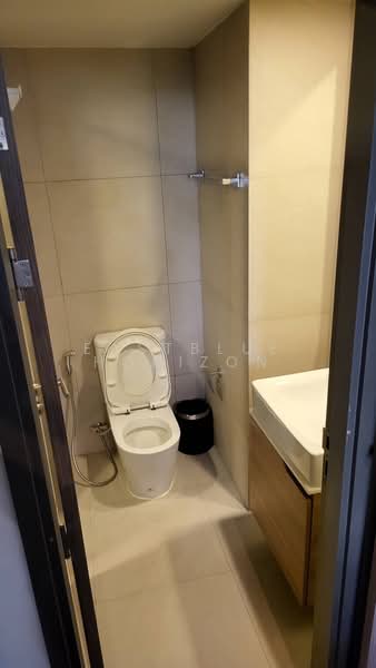 Maestro 02 Ruamrudee, Bangkok, 5-2 Ploenchit Road, Lumphini, Pathum Wan, Bangkok, 1 Bedroom, 33 sqm, Condo For Rent, by Eastblue Horizon, 500285921 - DDproperty.com