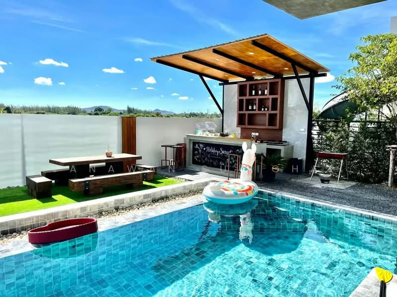 4-BR House, Prachuap Khiri Khan, Hua Hin, Hua Hin, Prachuap Khiri Khan, 4 Bedrooms, 205 sqm, Single Detached House For Sale, by Tanawan Surichai, 500285937 - DDproperty.com