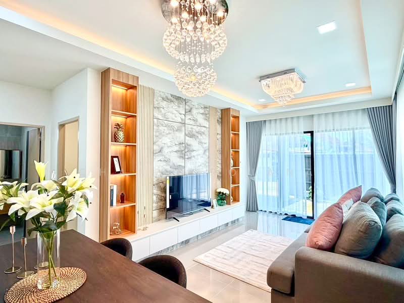 Newly Renovated Pool Villa with Furniture - Pattaya Rung Ruang, ชลบุรี, หนองปรือ, บางละมุง, ชลบุรี, 134 ตร.ม., วิลล่า ขาย, โดย Chanya Rojana, 500286003 - DDproperty.com