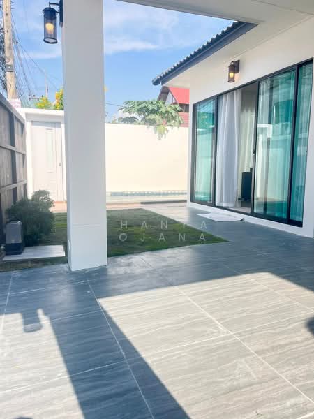 Newly Renovated Pool Villa with Furniture - Pattaya Rung Ruang, Chon Buri (Pattaya), Nong Pru, Bang Lamung (Pattaya), Chon Buri (Pattaya), 3 Bedrooms, 134 sqm, Villa For Sale, by Chanya Rojana, 500286003 - DDproperty.com