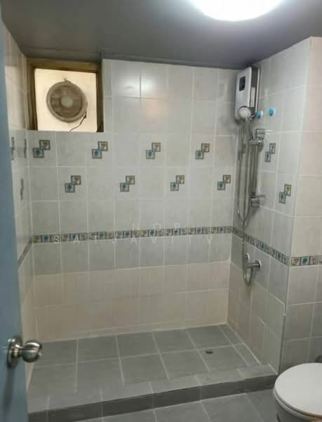 Tawanna Residence 1, Bangkok, 72 Soi Pueakjit, Vibhavadi Rangsit Road, Chatuchak, Chatuchak, Bangkok, 2 Bedrooms, 47 sqm, Condo For Sale, by Nop Satjavitvisarn, 500286019 - DDproperty.com