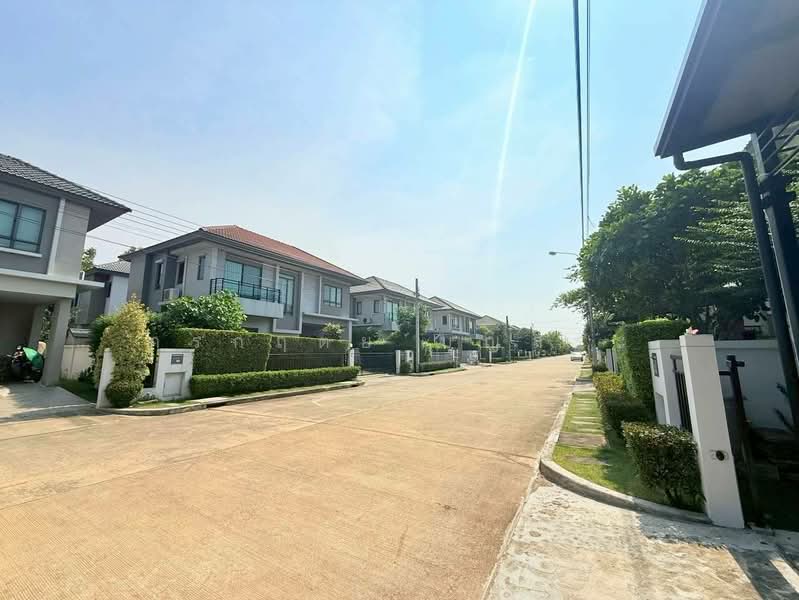 Life Bangkok Boulevard Wongwaen-Rama 9, Bangkok, Kanchanaphisek Road, Saphan Sung, Saphan Sung, Bangkok, 3 Bedrooms, 180 sqm, Single Detached House For Sale, by กรกฤตย์ บุญสระ, 500286023 - DDproperty.com