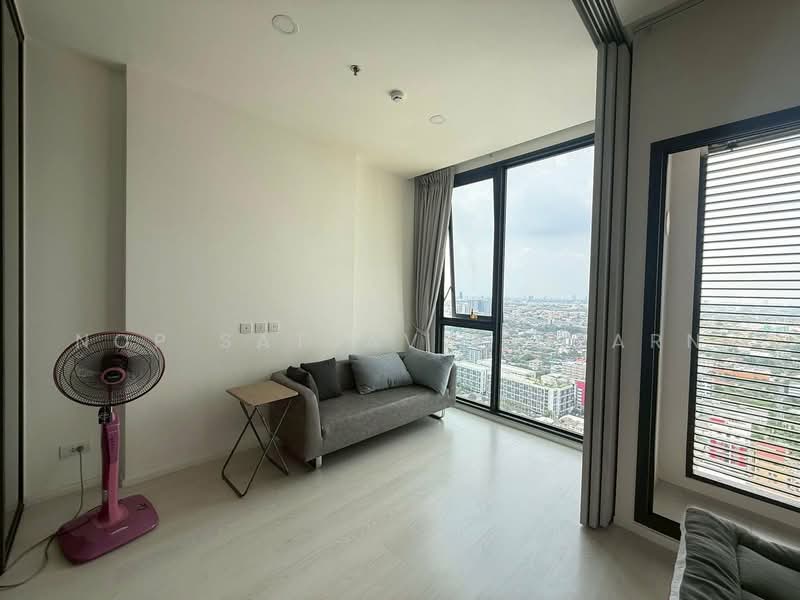 Mazarine Ratchayothin, Bangkok, Soi Phahonyothin 30, Phahonyothin Road, Chan Kasem, Chatuchak, Bangkok, 1 Bedroom, 42 sqm, Condo For Rent, by Nop Satjavitvisarn, 500286033 - DDproperty.com