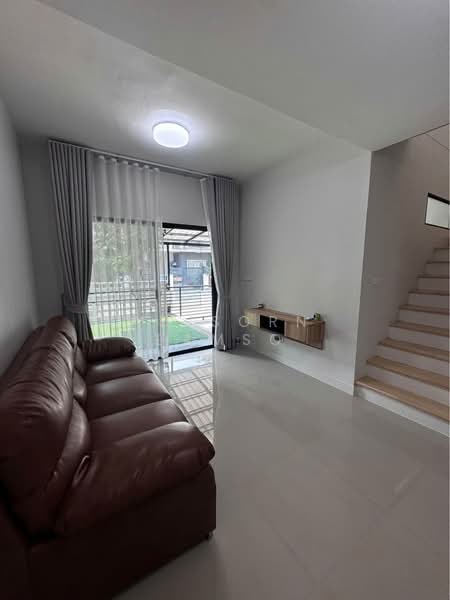 The Connect Pattanakarn 38, Bangkok, Soi Phatthanakan 38, Phatthanakan Road, Suan Luang, Suan Luang, Bangkok, 2 Bedrooms, 93 sqm, Townhouse For Rent, by Adisorn Eamso, 500286052 - DDproperty.com