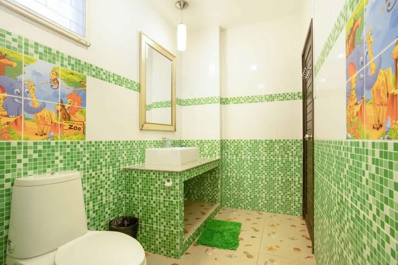 4-BR House, Prachuap Khiri Khan, Hua Hin, Hua Hin, Prachuap Khiri Khan, 4 Bedrooms, 382 sqm, Single Detached House For Sale, by Vikrant Kokar, 500286075 - DDproperty.com