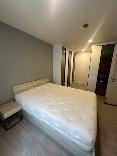 Maestro 03 Ratchada-Rama 9, Bangkok, Soi Ratchadaphisek 3 Ratchadaphisek Road, Din Daeng, Bangkok, 2 Bedrooms, 66 sqm, Condo For Rent, by Correct Property, 500286097 - DDproperty.com