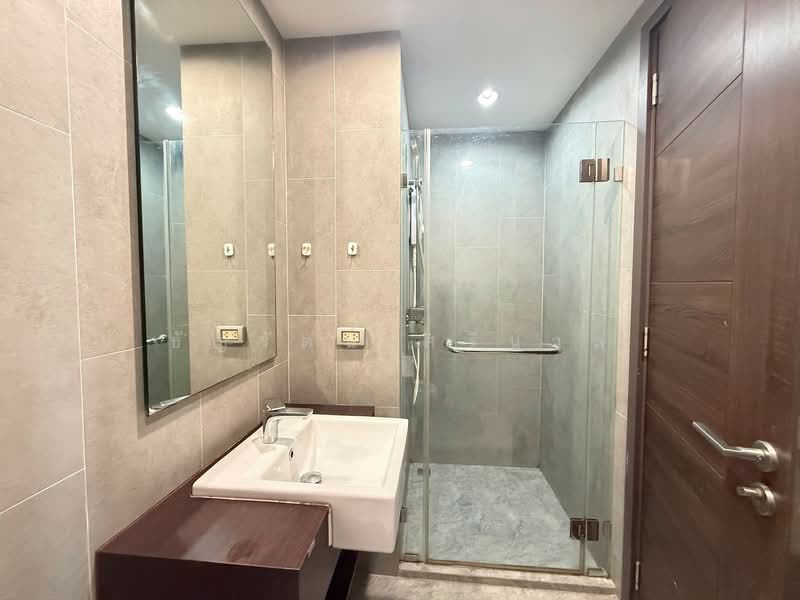 C Ekkamai, Bangkok, 888 Soi Sukhumvit 63, Sukhumvit Road, Khlong Tan Nua, Watthana, Bangkok, 1 Bedroom, 35 sqm, Condo For Rent, by ธัญรัตน์ ศรีนวล, 500286136 - DDproperty.com