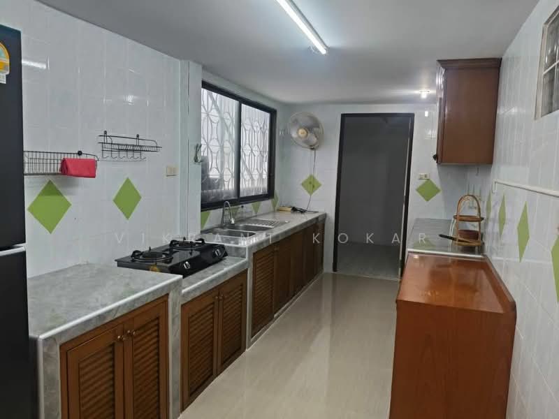 undefined, Chon Buri (Pattaya), Nong Pru, Bang Lamung (Pattaya), Chon Buri (Pattaya), 2 Bedrooms, 324 sqm, Single Detached House For Rent, by Vikrant Kokar, 500286143 - DDproperty.com