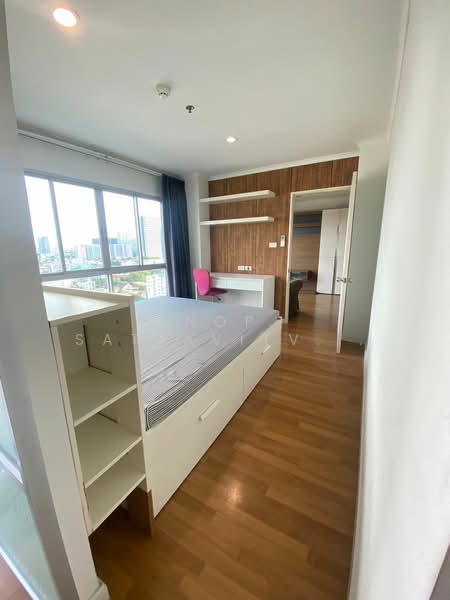 Lumpini Place Ratchayothin, Bangkok, 1484 Phahonyothin Road, Chan Kasem, Chatuchak, Bangkok, 2 Bedrooms, 57 sqm, Condo For Rent, by Nop Satjavitvisarn, 500286245 - DDproperty.com