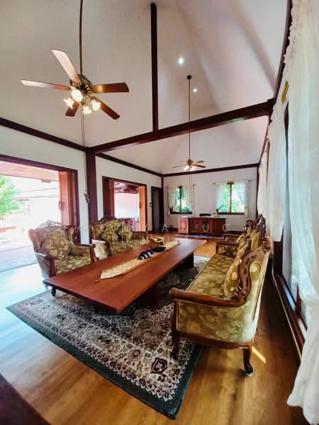 4-BR House, Chon Buri (Pattaya), Poong, Bang Lamung (Pattaya), Chon Buri (Pattaya), 4 Bedrooms, 445 sqm, Single Detached House For Rent, by Boonyanuch Unna, 500286249 - DDproperty.com