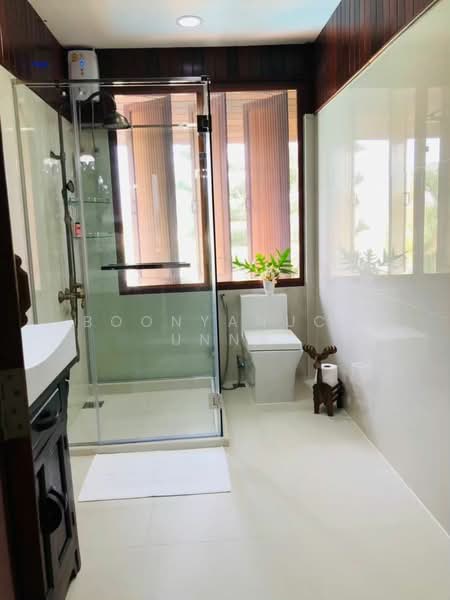 4-BR House, Chon Buri (Pattaya), Poong, Bang Lamung (Pattaya), Chon Buri (Pattaya), 4 Bedrooms, 445 sqm, Single Detached House For Rent, by Boonyanuch Unna, 500286249 - DDproperty.com