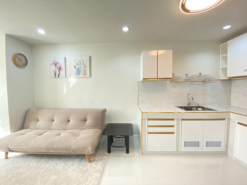 Witthayu Complex, Bangkok, 1673 New Petchaburi Road, Makkasan, Ratchathewi, Bangkok, 2 Bedrooms, 58 sqm, Condo For Rent, by Phanrangsi Wutthikornwanich, 500286264 - DDproperty.com
