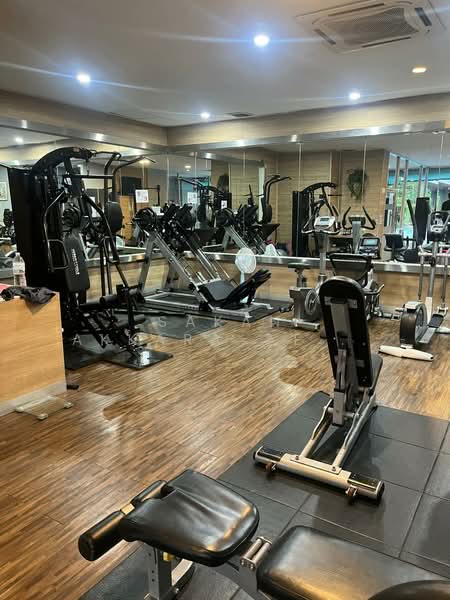 Witthayu Complex, Bangkok, 1673 New Petchaburi Road, Makkasan, Ratchathewi, Bangkok, 2 Bedrooms, 87 sqm, Condo For Sale, by Sakan Akkara-aektalin, 500286267 - DDproperty.com