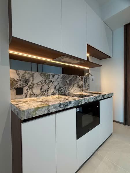 ROMM Convent, Bangkok, 42 Convent Road, Silom, Bang Rak, Bangkok, 1 Bedroom, 35 sqm, Condo For Sale, by Vinai  Wattana, 500286292 - DDproperty.com
