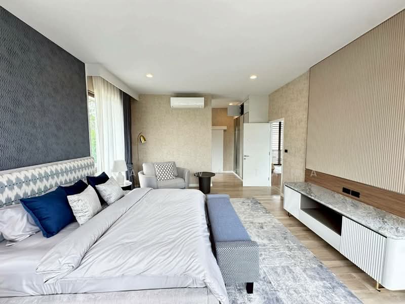 Burasiri Krungthep Kreetha, Bangkok, 95 Soi Pracha Ruam Chai, Hua Mak, Bang Kapi, Bangkok, 4 Bedrooms, 300 sqm, Single Detached House For Rent, by Vinai  Wattana, 500286304 - DDproperty.com