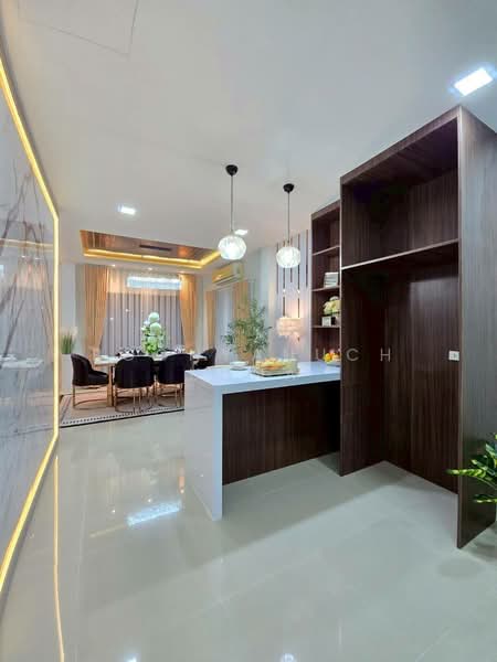 3-BR House, Chon Buri (Pattaya), Nong Pru, Bang Lamung (Pattaya), Chon Buri (Pattaya), 3 Bedrooms, 228 sqm, Single Detached House For Sale, by Boonyanuch Unna, 500286307 - DDproperty.com