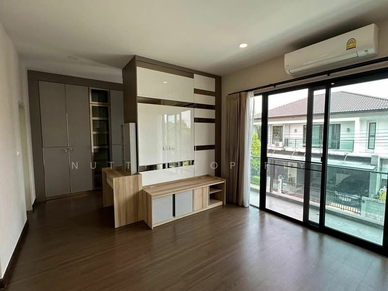 The City Bangna-KM.7, Samut Prakan, 80 Bangna-Trad Road, Bang Kaeo, Bang Plee, Samut Prakan, 4 Bedrooms, 260 sqm, Single Detached House For Rent, by Nutty Property, 500286372 - DDproperty.com