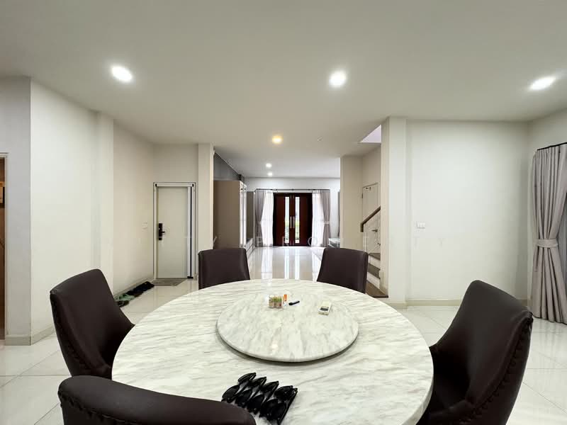 The City Bangna-KM.7, Samut Prakan, 80 Bangna-Trad Road, Bang Kaeo, Bang Plee, Samut Prakan, 4 Bedrooms, 260 sqm, Single Detached House For Rent, by Nutty Property, 500286372 - DDproperty.com