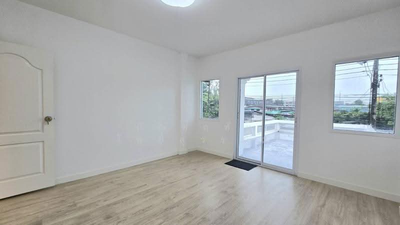 ลำลูกกา, Pathum Thani, Lam Luk Ka, Pathum Thani, 3 Bedrooms, 84 sqm, Townhouse For Sale, by กัณต์ฤทัย โพธิ์สุวรรณ, 500286394 - DDproperty.com