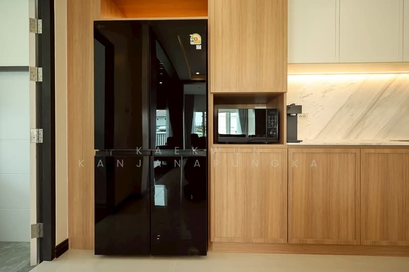 For Sale - 2-Storey House with Private Swimming Pool for Sale in Wiang Chai, Chiang Rai (Code: HB227), Chiang Rai