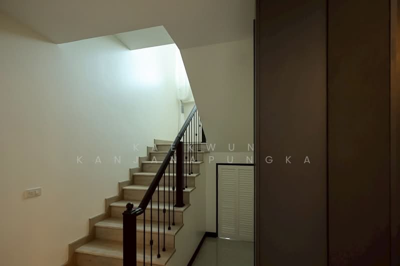 ขายบ้านเดี่ยว 2 ชั้น พร้อมสระว่ายน้ำ ในหมู่บ้านมีสกุล เวียงชัย เชียงราย (รหัส HB227), เชียงราย, เวียงชัย, เวียงชัย, เชียงราย, 198 ตร.ม., บ้านเดี่ยว ขาย, โดย Kaekwun Kanjanapungka, 500286422 - DDproperty.com