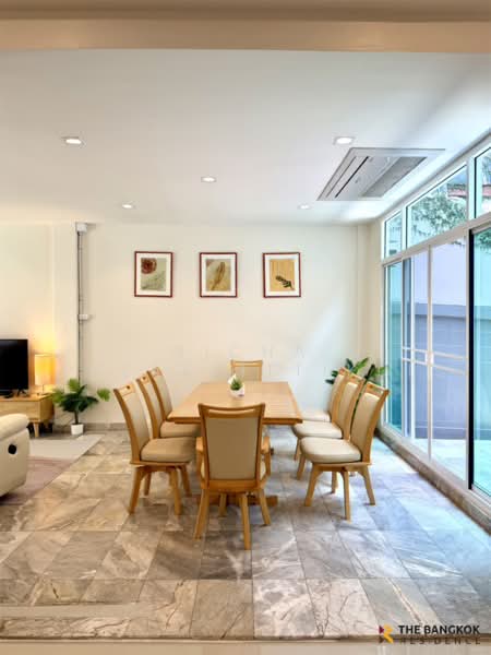 Town House Phrakanong, กรุงเทพ, พระโขนงเหนือ, วัฒนา, กรุงเทพ, 400 ตร.ม., ทาวน์เฮ้าส์ ให้เช่า, โดย Nicha Peerakittikul, 500286482 - DDproperty.com