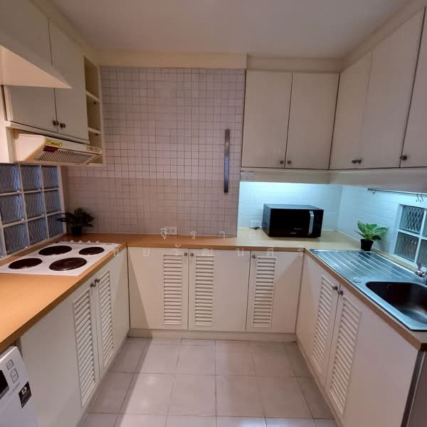 Supalai Place Sukhumvit 39, Bangkok, 175-179 Soi Sukhumvit 39 Sukhumvit Road, Khlong Tan Nua, Watthana, Bangkok, 2 Bedrooms, 142 sqm, Condo For Rent, by Jirayu Chaiyawattanasiri, 500286494 - DDproperty.com
