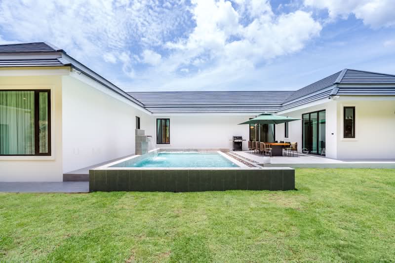 Modern Luxury Pool Villa for Sale in Hua Hin – Private Mountain View Villa Near Banyan Golf, Prachuap Khiri Khan, Thap Tai, Hua Hin, Prachuap Khiri Khan, 3 Bedrooms, 320 sqm, Single Detached House For Sale, by Sumita Vriesenga, 500286502 - DDproperty.com