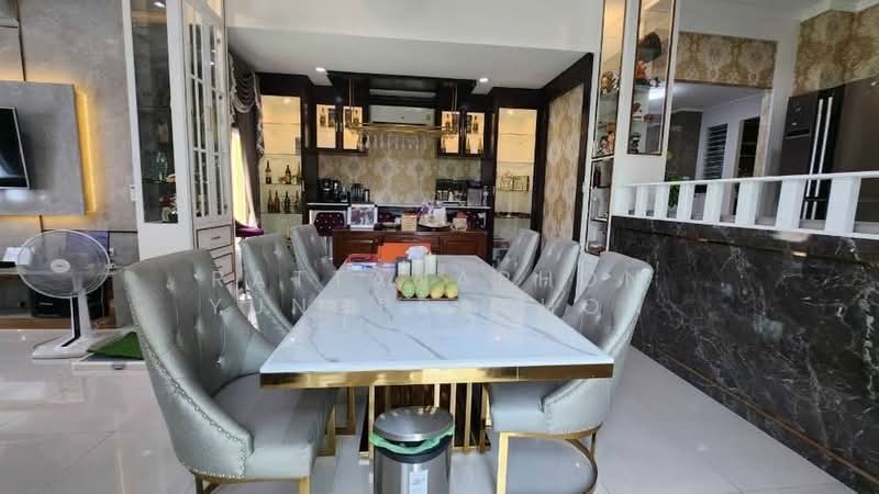 undefined, Bangkok, Samsen Nai, Phaya Thai, Bangkok, 3 Bedrooms, 250 sqm, Single Detached House For Rent, by Rattanaphon Yungprakhon, 500286513 - DDproperty.com