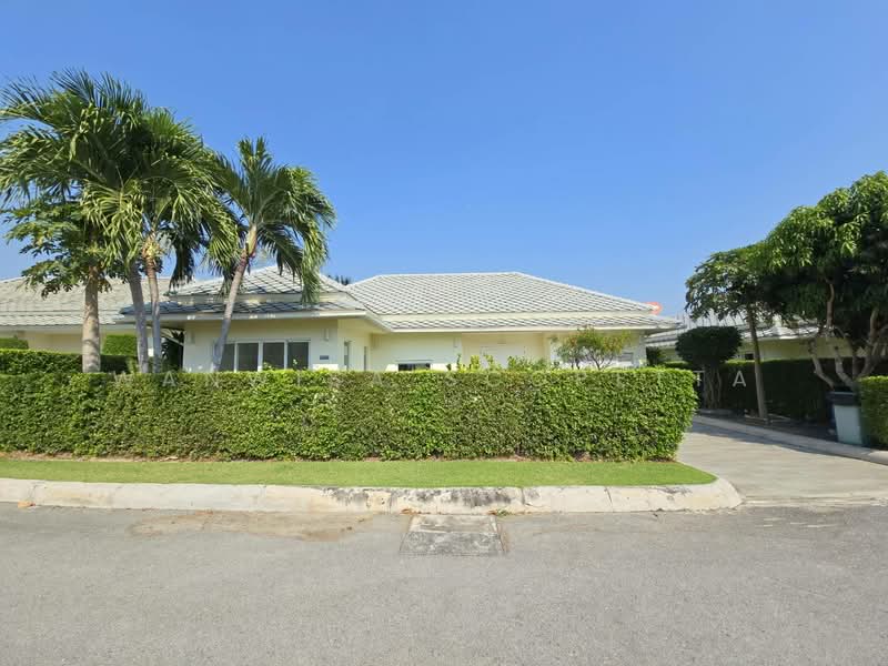 Black Mountain Golf Course, Prachuap Khiri Khan, 565 Moo7 Nong Hieng Road, Hin Lek Fai, Hua Hin, Prachuap Khiri Khan, 3 Bedrooms, 240 sqm, Single Detached House For Sale, by Wanwisa Scopetta, 500286537 - DDproperty.com