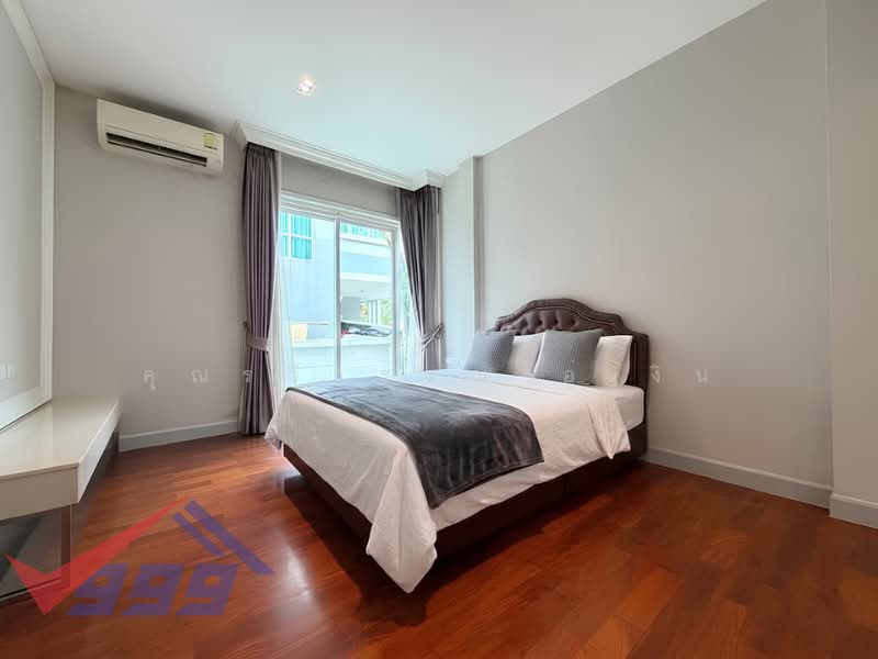 Grand Bangkok Boulevard Rama 9 - Srinakarindra, Bangkok, Krungthep Kritha 17 Alley, Thap Chang, Saphan Sung, Bangkok, 4 Bedrooms, 300 sqm, Single Detached House For Rent, by คุณรวีวรรณ อู่เงิน, 500286543 - DDproperty.com