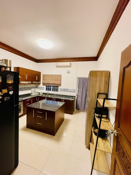 3-BR House, Chon Buri (Pattaya), Huai Yai, Bang Lamung (Pattaya), Chon Buri (Pattaya), 3 Bedrooms, 400 sqm, Single Detached House For Rent, by Jirapat Chuangsawadsak, 500286553 - DDproperty.com