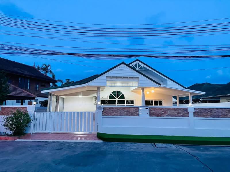 3-BR House, Chon Buri (Pattaya), Huai Yai, Bang Lamung (Pattaya), Chon Buri (Pattaya), 3 Bedrooms, 400 sqm, Single Detached House For Rent, by Jirapat Chuangsawadsak, 500286553 - DDproperty.com