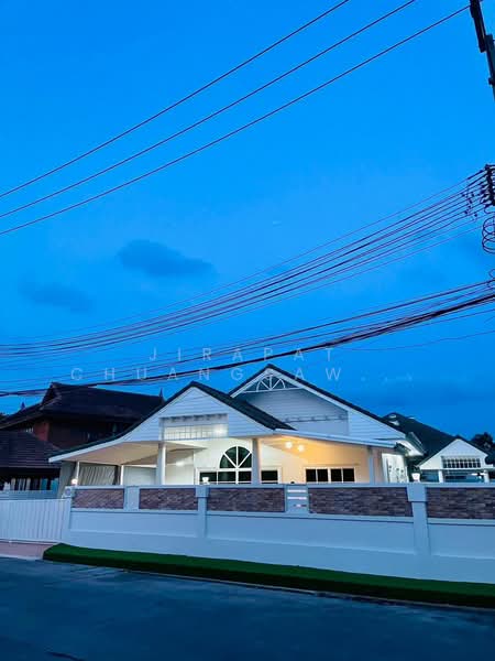 บ้าน 3-ห้องนอน, ชลบุรี, ห้วยใหญ่, บางละมุง, ชลบุรี, 400 ตร.ม., บ้านเดี่ยว ให้เช่า, โดย Jirapat Chuangsawadsak, 500286553 - DDproperty.com