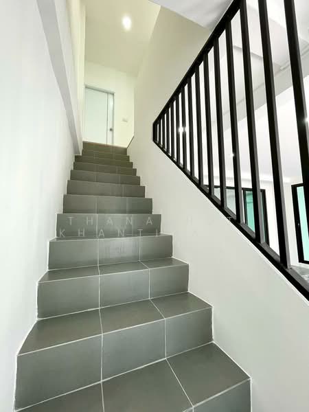 undefined, Bangkok, Anusaowari, Bang Khen, Bangkok, 3 Bedrooms, 100 sqm, Townhouse For Sale, by Thanachot Khantigamongun, 500286560 - DDproperty.com