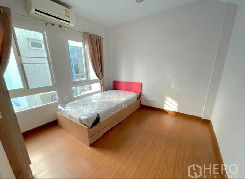 Baan Klang Krung Sathorn - North South Road, Bangkok, Bang Klo, Bang Kho Laem, Bangkok, 3 Bedrooms, 200 sqm, Townhouse For Rent, by Hero Realtor Co., Ltd., 500286607 - DDproperty.com