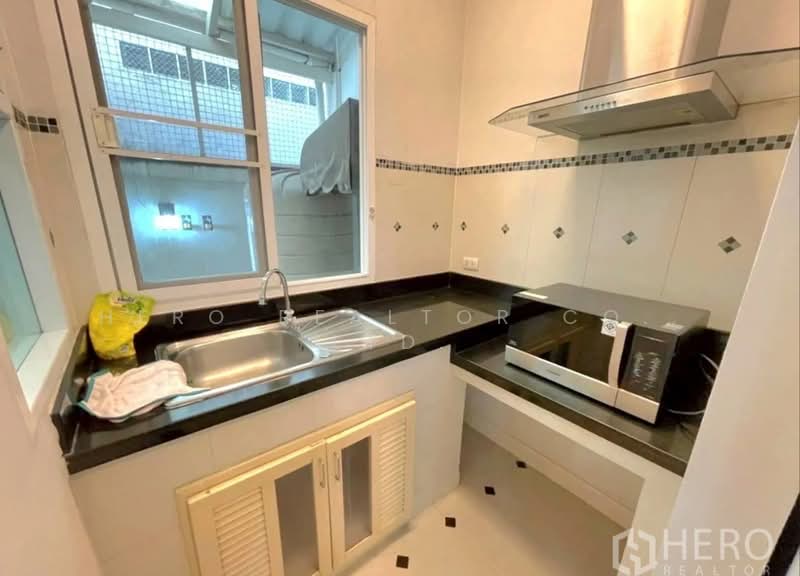 Baan Klang Krung Sathorn - North South Road, Bangkok, Bang Klo, Bang Kho Laem, Bangkok, 3 Bedrooms, 200 sqm, Townhouse For Rent, by Hero Realtor Co., Ltd., 500286607 - DDproperty.com