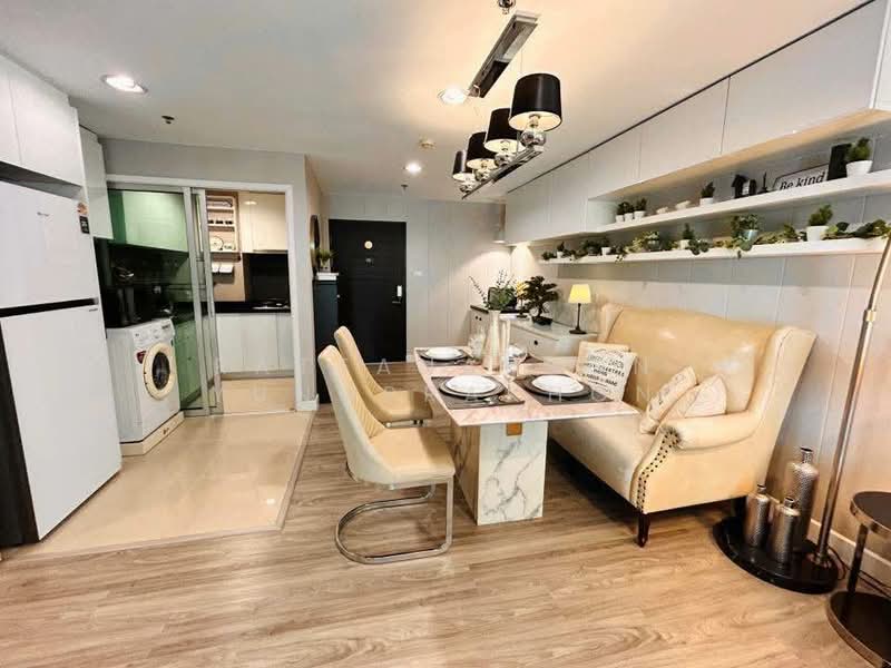 Belle Grand Rama 9, Bangkok, 131 Rama 9 Road, Huai Khwang, Huai Khwang, Bangkok, 3 Bedrooms, 100 sqm, Condo For Sale, by Rattanaphon Yungprakhon, 500286622 - DDproperty.com