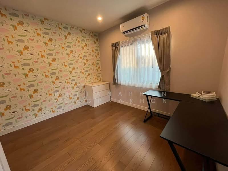 Burasiri Pattanakarn, Bangkok, New Pattanakarn Road, Prawet, Prawet, Bangkok, 4 Bedrooms, 210 sqm, Single Detached House For Sale, by Rattanaphon Yungprakhon, 500286654 - DDproperty.com