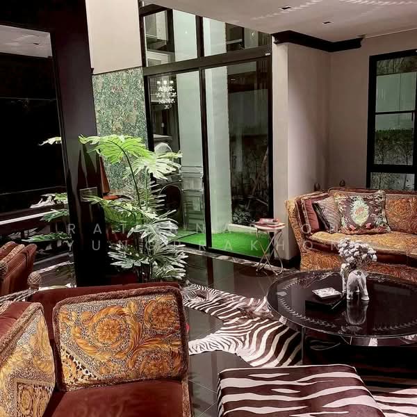 Na Vara Residence, Bangkok, 33/6 Soi Langsuan, Lumphini, Pathum Wan, Bangkok, 3 Bedrooms, 182 sqm, Condo For Sale, by Rattanaphon Yungprakhon, 500286699 - DDproperty.com