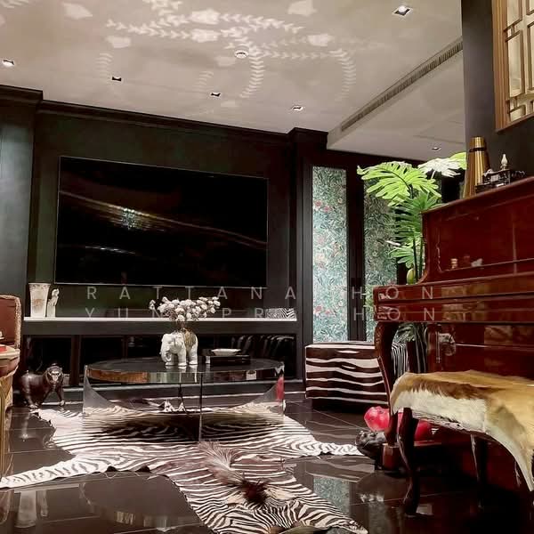 Na Vara Residence, Bangkok, 33/6 Soi Langsuan, Lumphini, Pathum Wan, Bangkok, 3 Bedrooms, 182 sqm, Condo For Sale, by Rattanaphon Yungprakhon, 500286699 - DDproperty.com