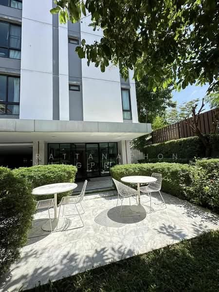 Notting Hill The Exclusive Charoen Krung, Bangkok, 77 Charoen Krung 93 Alley, Wat Prayakrai, Bang Kho Laem, Bangkok, 2 Bedrooms, 43 sqm, Condo For Sale, by Rattanaphon Yungprakhon, 500286712 - DDproperty.com