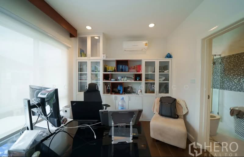 Bangkok Boulevard Rama 9, Bangkok, Kanchanaphisek Ring Road, Saphan Sung, Saphan Sung, Bangkok, 3 Bedrooms, 220 sqm, Single Detached House For Sale, by Hero Realtor Co., Ltd., 500286751 - DDproperty.com