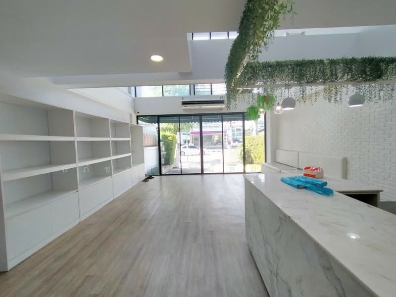 Nirvana Cluster Ramkhamhaeng : เนอวานา คลัสเตอร์ รามคำแหง, กรุงเทพ, ถนนราษฎร์พัฒนา, สะพานสูง, สะพานสูง, กรุงเทพ, 250 ตร.ม., ทาวน์เฮ้าส์ ขาย, โดย ปภัชญา ธนัตถ์ภรณ์, 500286759 - DDproperty.com
