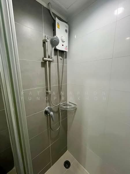 Lumpini Place Rama 4-Kluaynamthai, Bangkok, 4004 Rama 4 Road, Phra Kanong, Khlong Toei, Bangkok, 1 Bedroom, 28 sqm, Condo For Sale, by Rattanaphon Yungprakhon, 500286774 - DDproperty.com