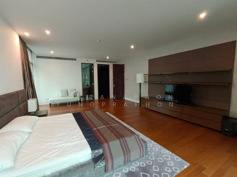 The St. Regis Bangkok (Residences), Bangkok, Rajdamri, Lumphini, Pathum Wan, Bangkok, 4 Bedrooms, 437 sqm, Condo For Rent, by Rattanaphon Yungprakhon, 500286783 - DDproperty.com