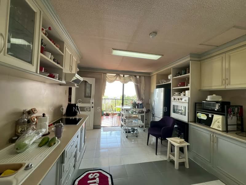 Suan Thip Condominium, Nonthaburi, Soi 25, Sukha Prachasan 2 Rd., Bang Phut, Pak Kret, Nonthaburi, 3 Bedrooms, 330 sqm, Condo For Sale, by CHAWALIT KONGSAKPAIBUL, 500286793 - DDproperty.com