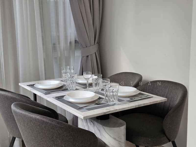 Fynn Asoke, Bangkok, 28 Sukhumvit 10 Alley, Khlong Toei, Khlong Toei, Bangkok, 2 Bedrooms, 57 sqm, Condo For Rent, by Nusara Rongtran, 500286804 - DDproperty.com