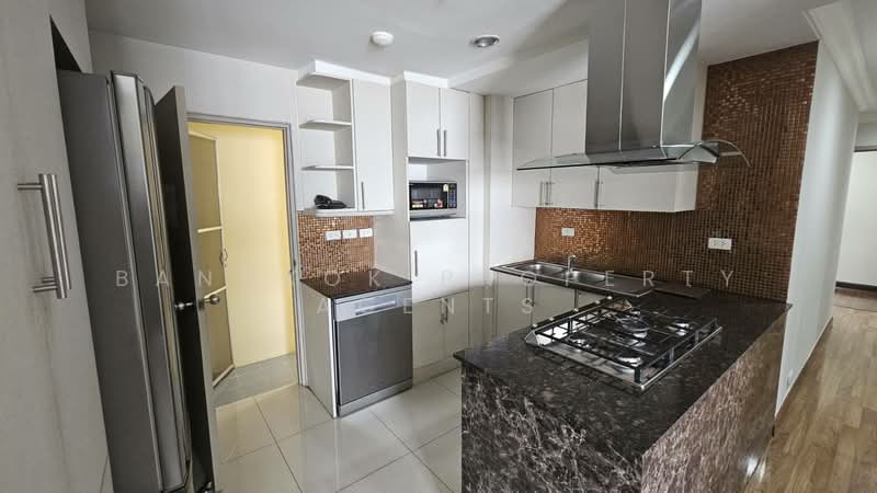 G.P. Grande Tower, Bangkok, 55 Sukhumvit 23, Khlongtoei Nua, Watthana, Bangkok, 3 Bedrooms, 180 sqm, Condo For Rent, by BANGKOK PROPERTY AGENTS, 500286838 - DDproperty.com